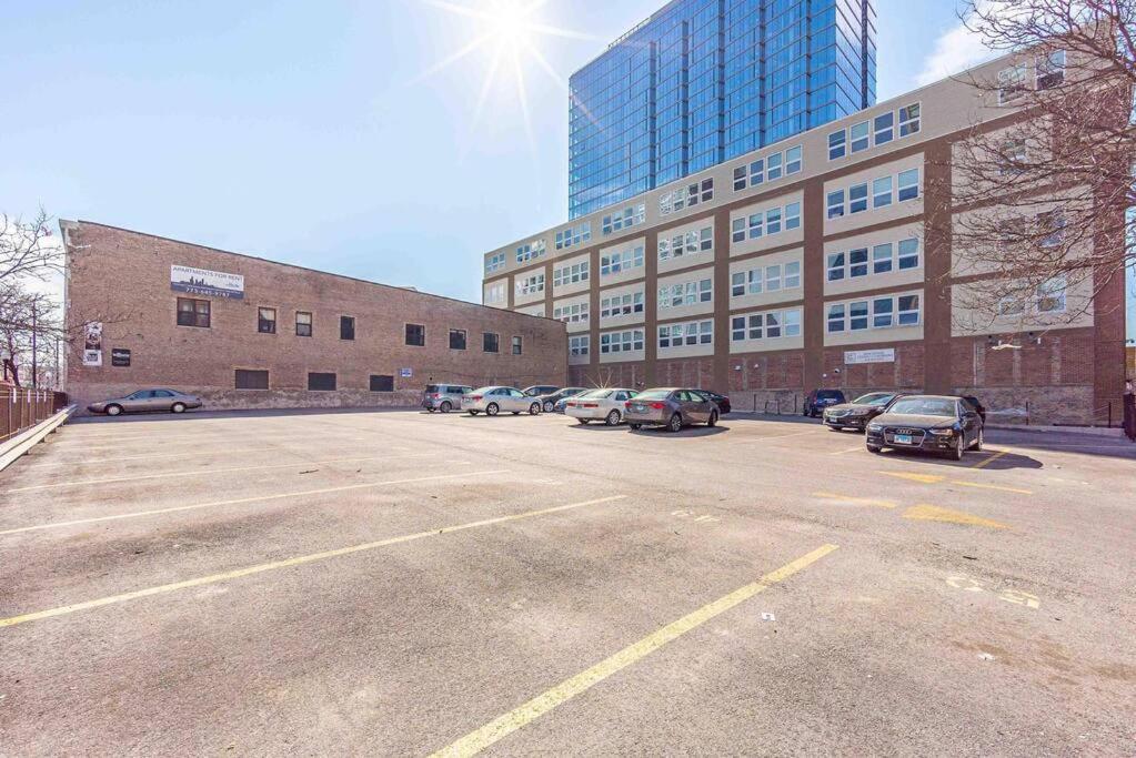 Apartamento Mccormick Place With City View 2Br-2Ba For 8 Guests - Optional Parking & Gym Access Chicago Exterior foto